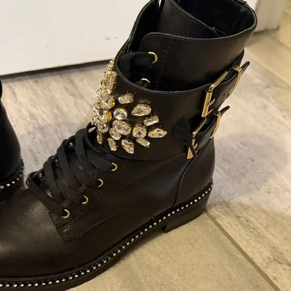 Kurt Geiger Boots - Picture 10 of 13